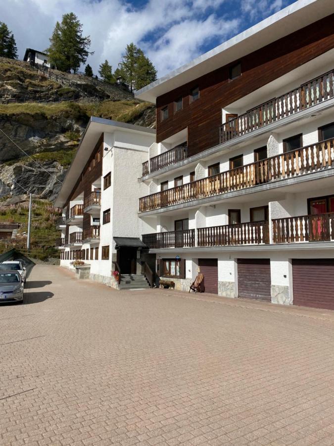 Chat Des Neiges - Cervinia Breuil-Cervinia Exteriér fotografie